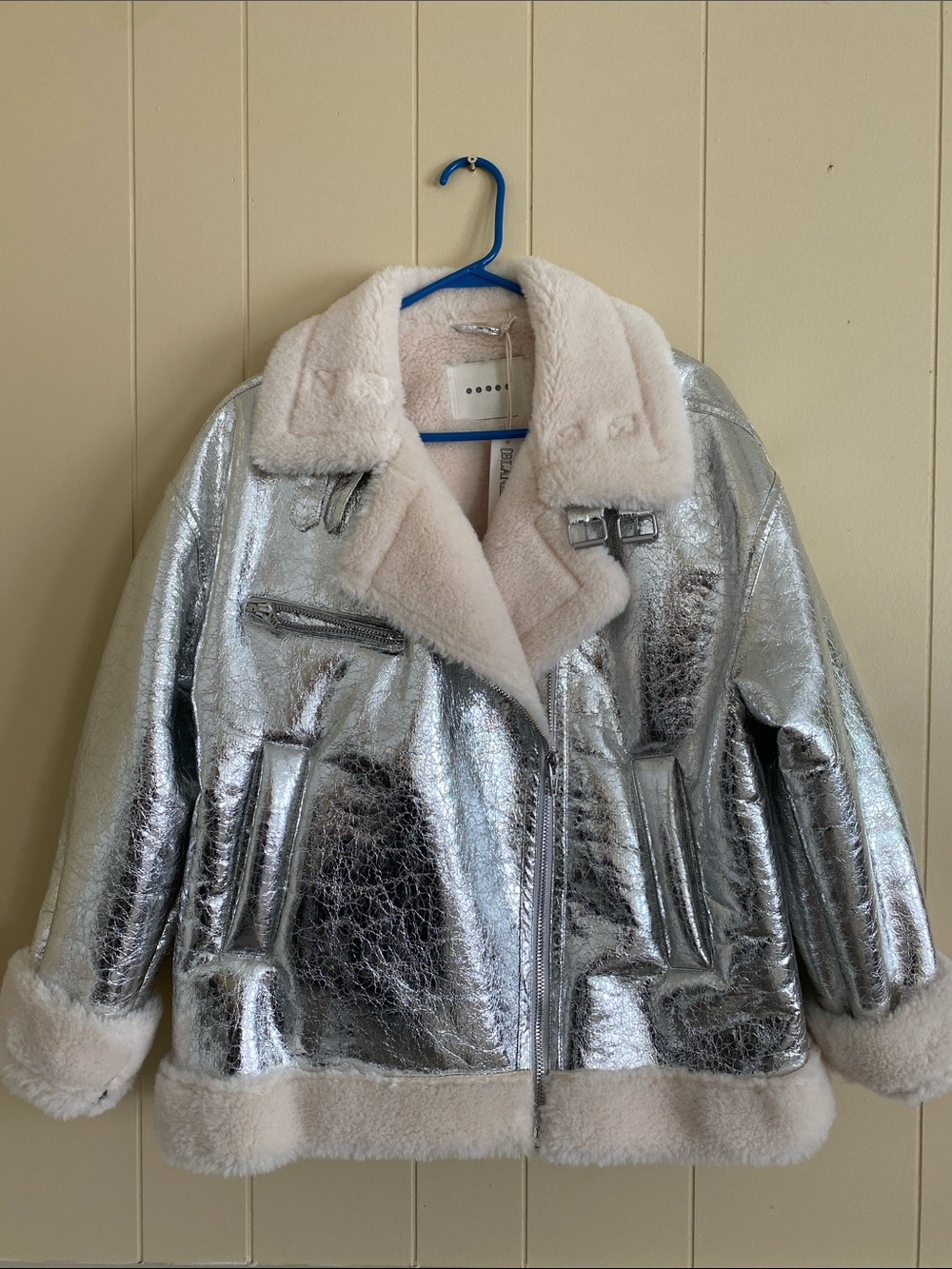 Blank NYC Metallic Silver Faux-Shearling Bomber Jacket - Picture 4 of 14